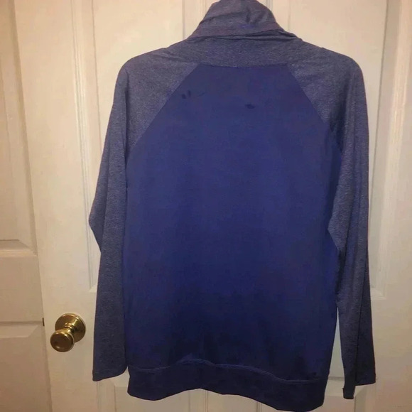 Pro player athletic shirt -medium - Picture 3 of 4